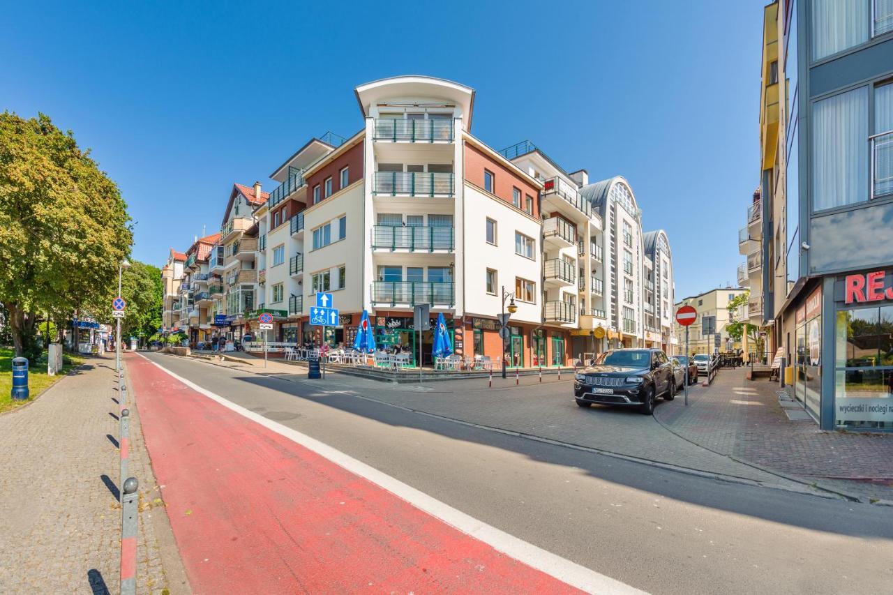 Apartamenty Sun & Snow Port II Kołobrzeg Exteriör bild